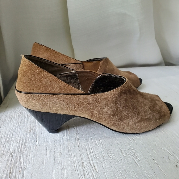 dani black peep toe cone heel suede booties - Picture 3 of 6